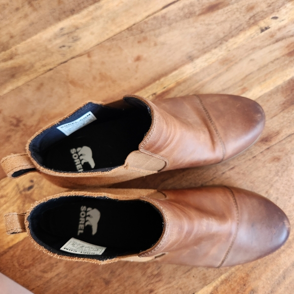 SOREL Evie Tan Waterproof Pull On Suede Leather Wedge Ankle Booties 9 - Picture 7 of 11